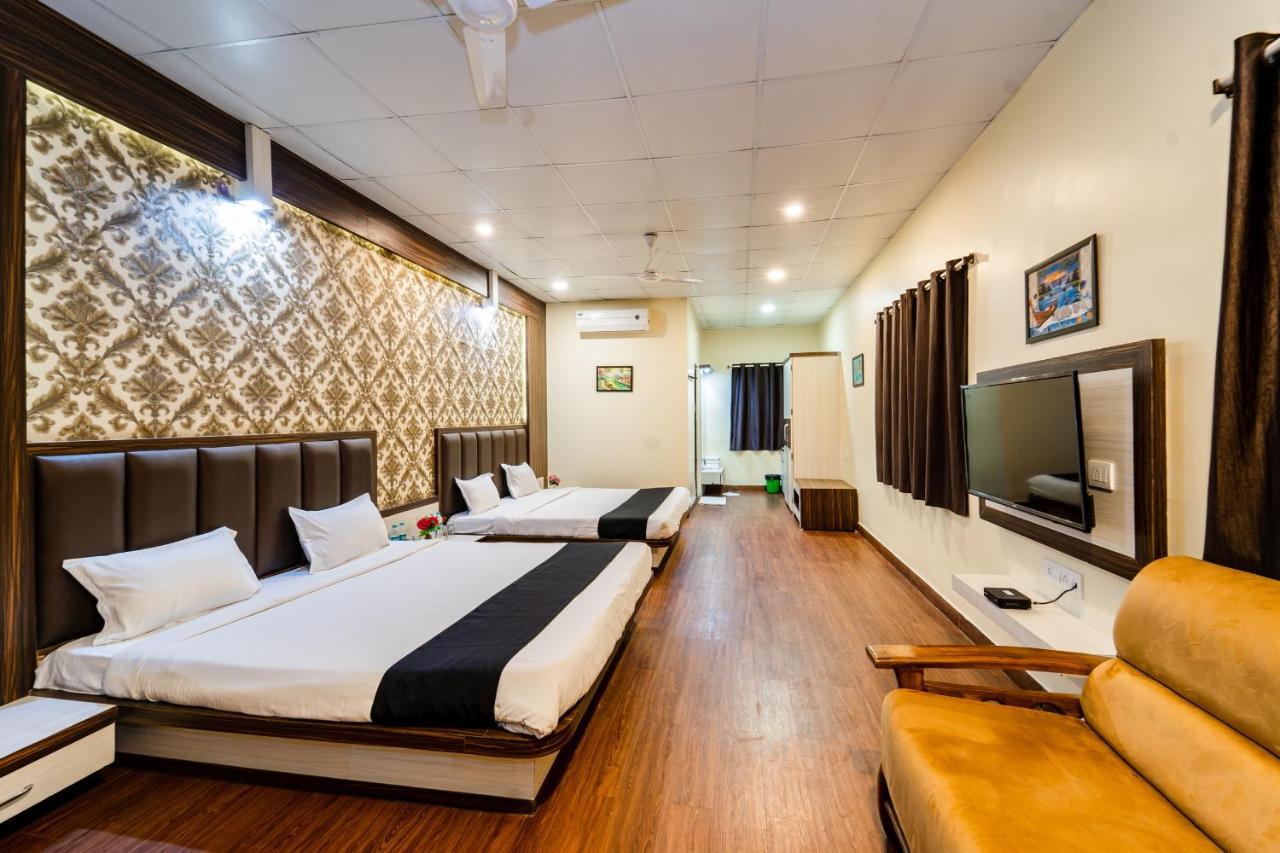 Narmada Hills Resort Omkareshwar Ngoại thất bức ảnh