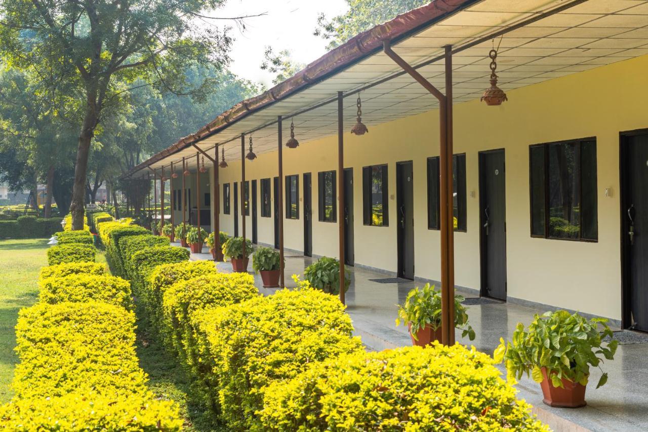 Narmada Hills Resort Omkareshwar Ngoại thất bức ảnh