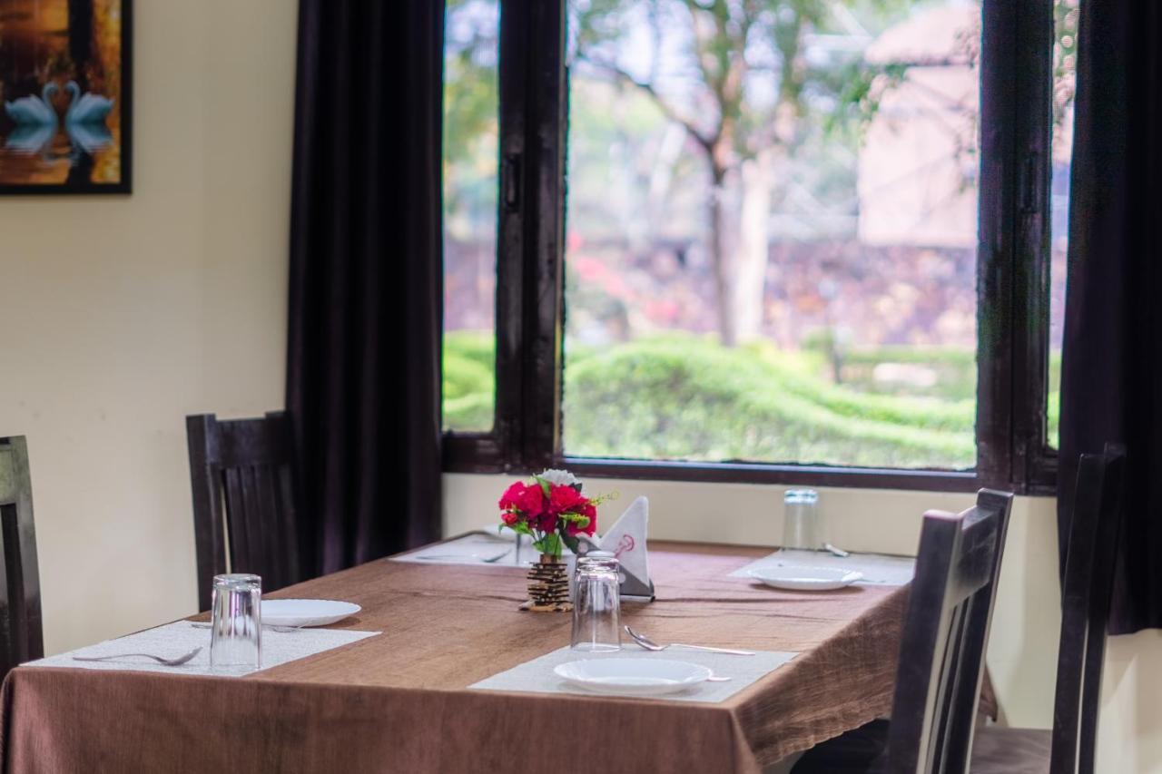 Narmada Hills Resort Omkareshwar Ngoại thất bức ảnh