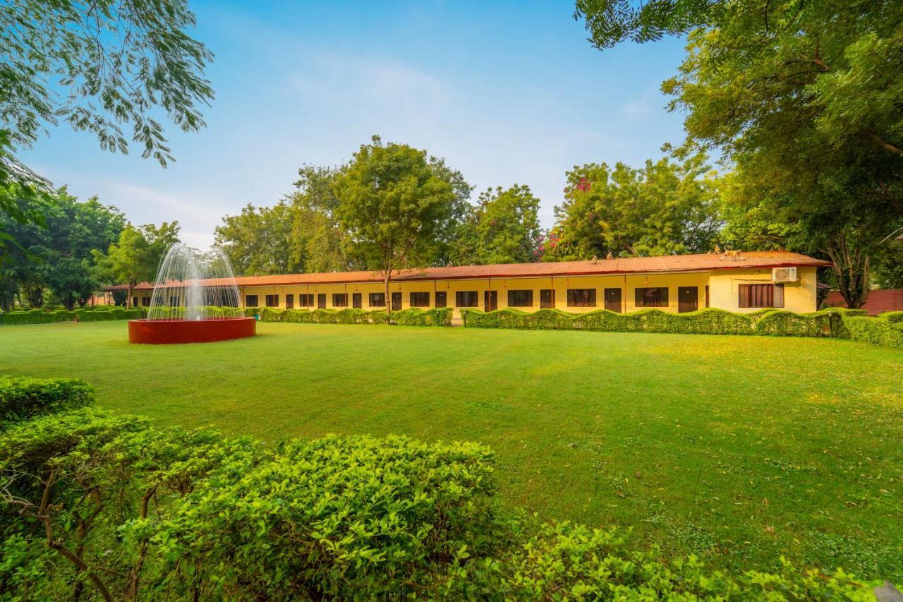 Narmada Hills Resort Omkareshwar Ngoại thất bức ảnh