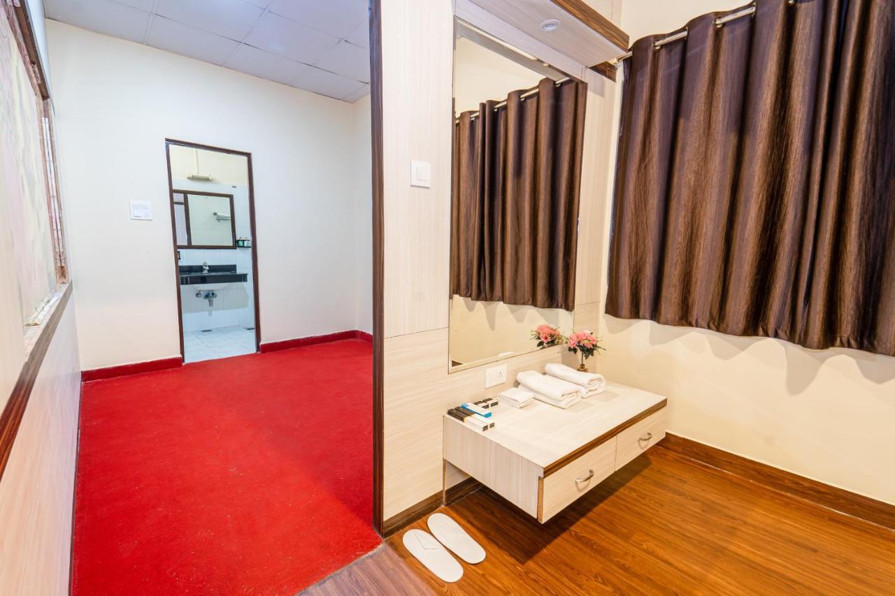 Narmada Hills Resort Omkareshwar Ngoại thất bức ảnh