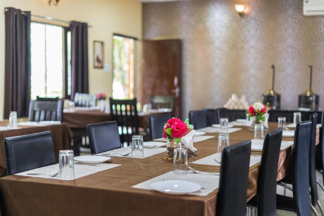 Narmada Hills Resort Omkareshwar Ngoại thất bức ảnh