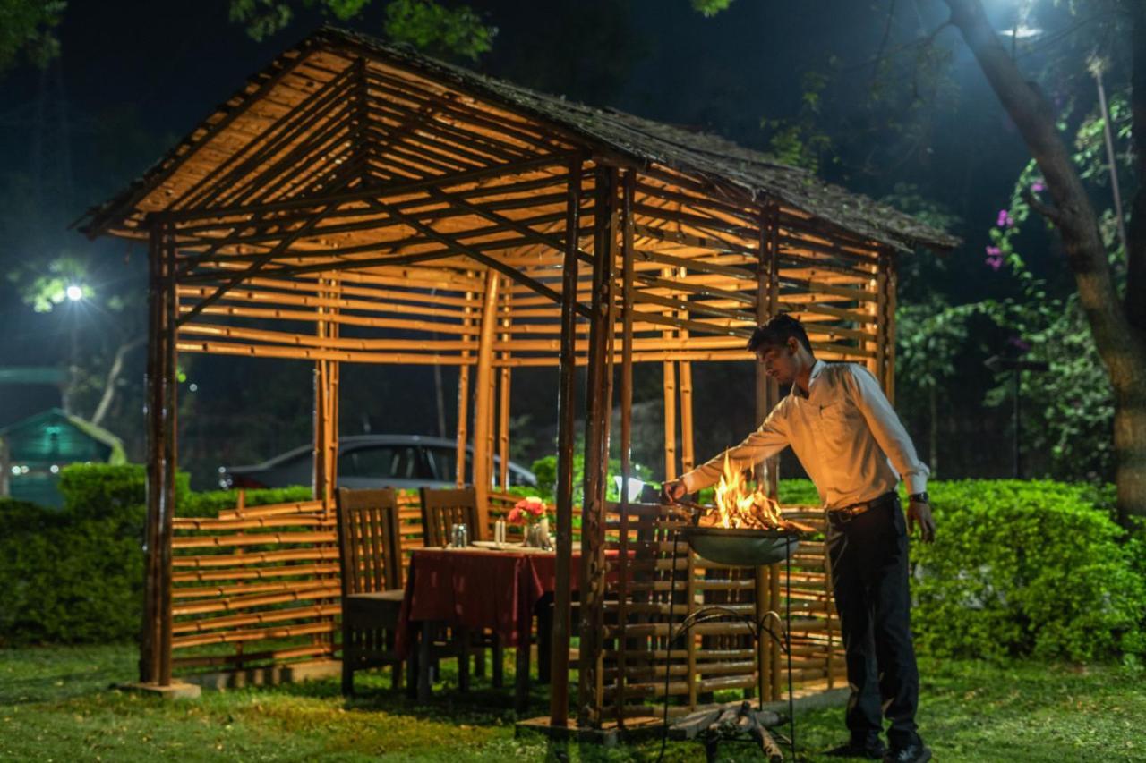 Narmada Hills Resort Omkareshwar Ngoại thất bức ảnh