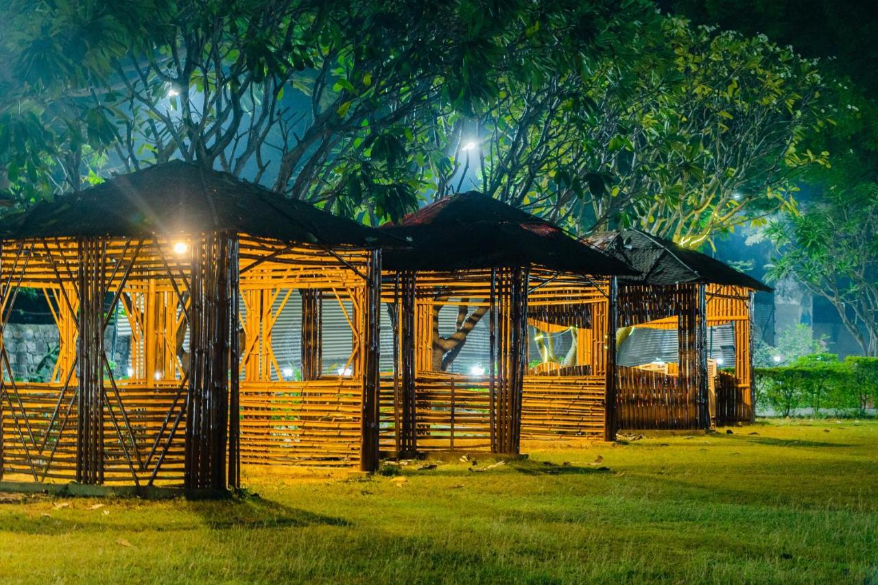 Narmada Hills Resort Omkareshwar Ngoại thất bức ảnh